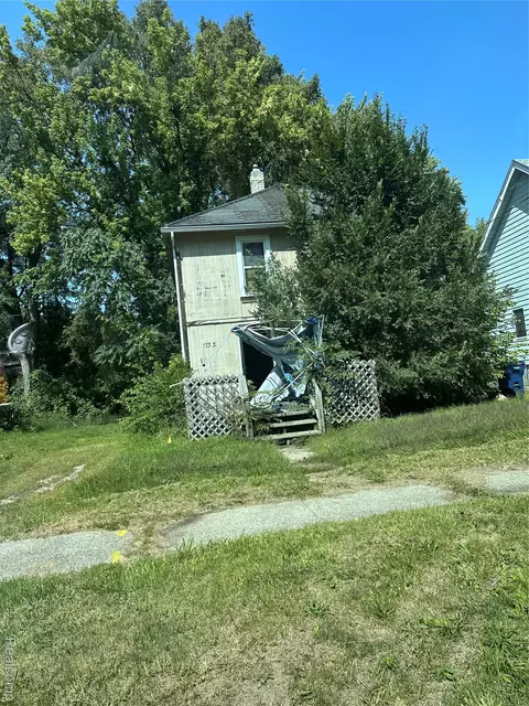 1733 Oklahoma Ave, Flint, MI 48506 photo 3