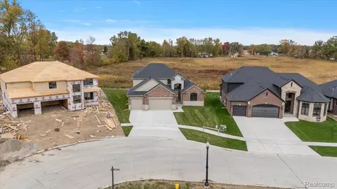 View/Area - 23947 Sawgrass Dr, Macomb, MI 48042 photo 1 of 13