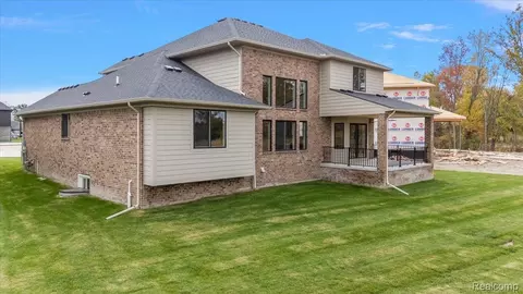 Other - 23947 Sawgrass Dr, Macomb, MI 48042 photo 23 of 24