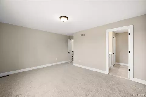 Bedroom - 23947 Sawgrass Dr, Macomb, MI 48042 photo 8 of 8