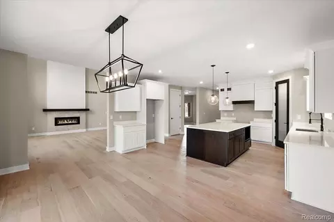 Other - 23947 Sawgrass Dr, Macomb, MI 48042 photo 5 of 24