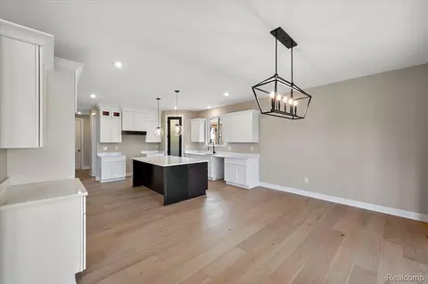 Other - 23947 Sawgrass Dr, Macomb, MI 48042 photo 6 of 24