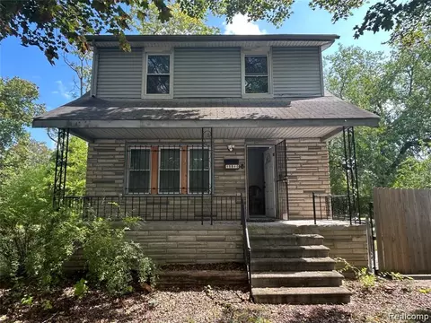15840 Lawton St, Detroit, MI 48238