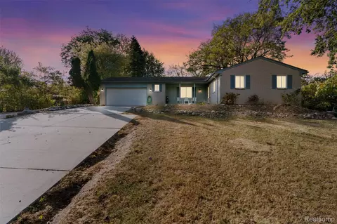 8550 33 Mile Rd, Bruce Township, MI 48065