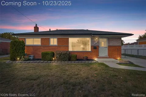 3221 Potomac Ave, Warren, MI 48091
