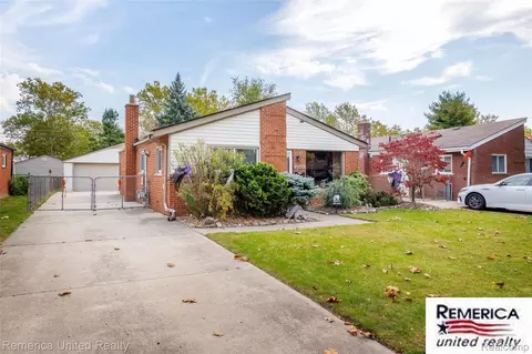 4665 Lincoln Blvd, Dearborn Heights, MI 48125