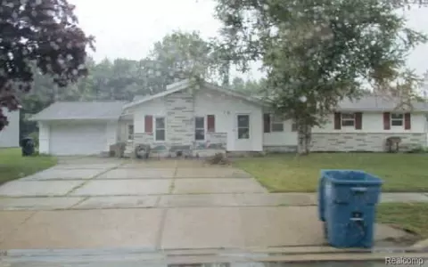 416 W Michigan Ave, Au Gres, MI 48703 photo 1