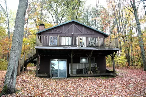 10120 Alpine Dr, Reed City, MI 49677