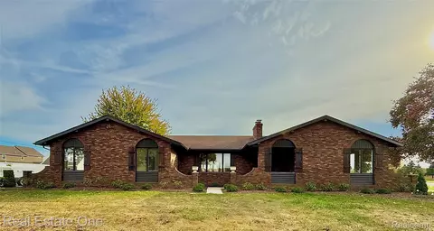 22222 29 Mile Rd, Ray, MI 48096