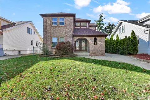 7449 Williamson St, Dearborn, MI 48126