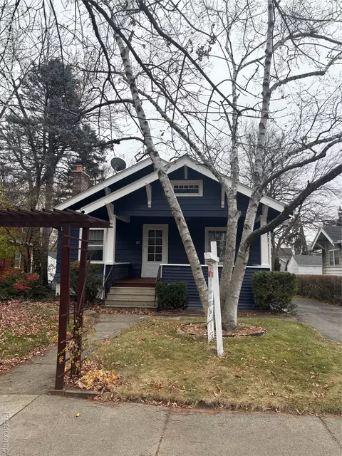 201 W Harrison Ave, Royal Oak, MI 48067