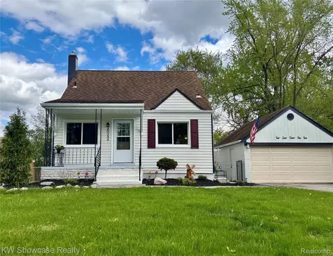 20352 Beatrice St, Livonia, MI 48152