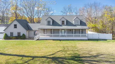 485 N Hadley Rd, Ortonville, MI 48462