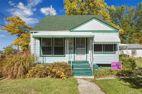 608 Nevada Ave, Pontiac, MI 48341