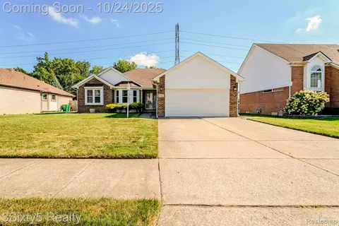 24401 Christian Dr, Brownstown, MI 48134