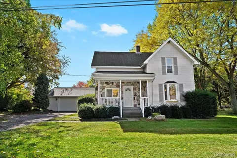 3188 E Mount Morris Rd, Mount Morris, MI 48458