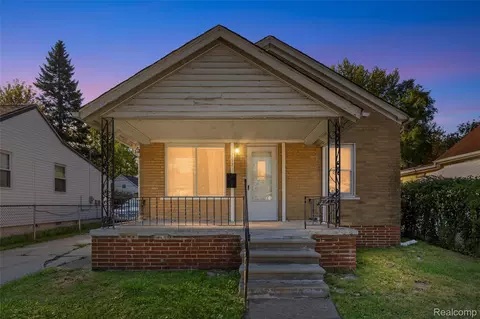 7212 Hudson Ave, Warren, MI 48091
