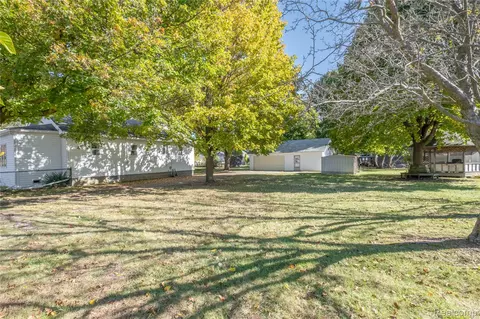 307 Center St, Holly, MI 48442