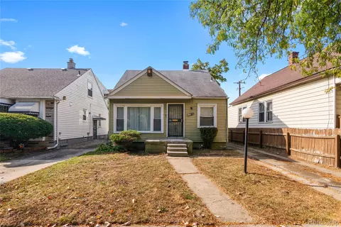 18905 Dean St, Detroit, MI 48234