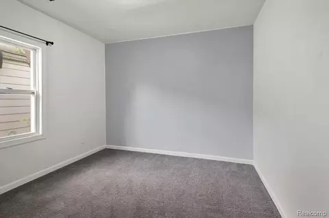 Bedroom - 25171 Lawn St, Roseville, MI 48066 photo 1 of 1