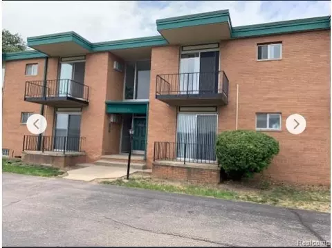 1954 Axtell Drive Dr #1, Troy, MI 48084