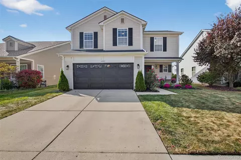 14243 Mason Dr, Redford, MI 48239