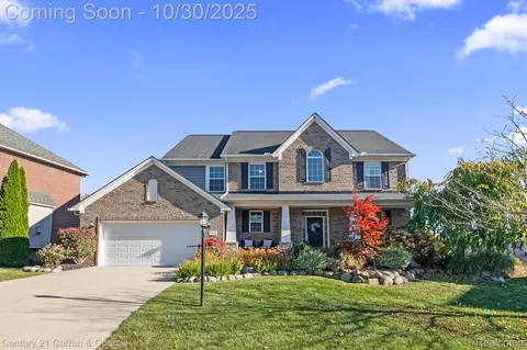 50499 Cottonwood Ct, Plymouth, MI 48170