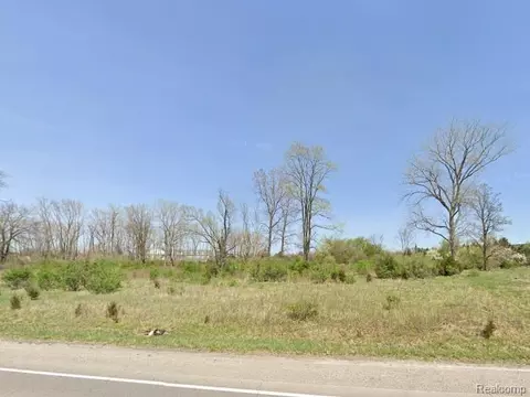 lot A North Rd, Fenton, MI 48430