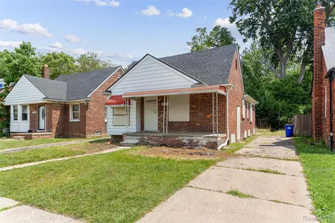19132 Gilchrist St, Detroit, MI 48235