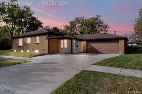 23902 Ann Arbor Trl, Dearborn Heights, MI 48127