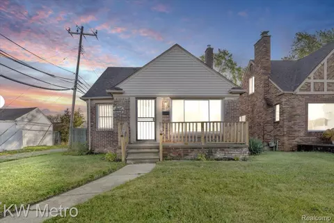19360 Strathmoor St, Detroit, MI 48235
