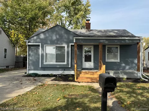 335 1st Ave, Pontiac, MI 48340