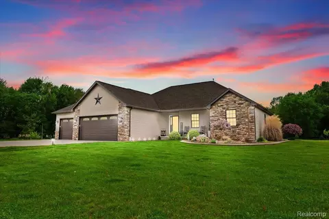 6035 Beard Rd, Burns, MI 48418