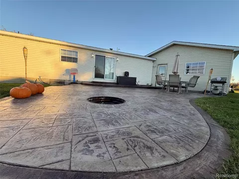 5106 Hawthorn, Brown City, MI 48416