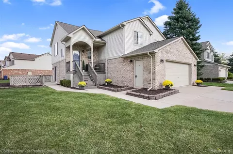 547 Tyler Ln, Canton, MI 48188