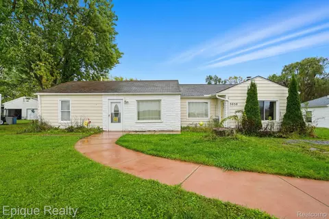 5050 Scott Rd, Thetford, MI 48458