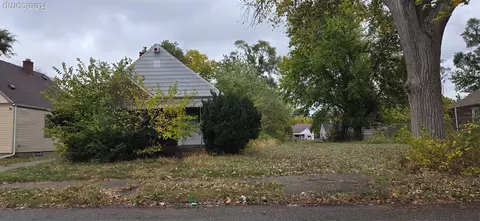 20248 Cherrylawn St, Detroit, MI 48221