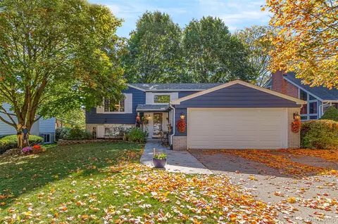 576 Reed St, Northville, MI 48167
