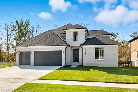 24722 Tribute Dr, Macomb, MI 48042