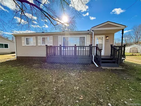 45949 Bontekos Ave, Belleville, MI 48111