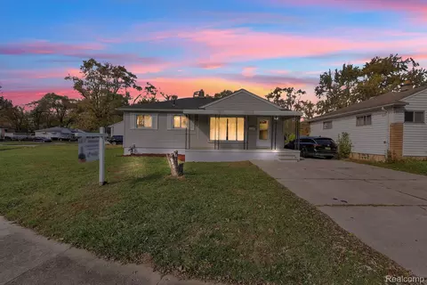 27848 Rosewood St, Inkster, MI 48141