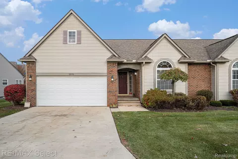 1570 Princewood Blvd, Oceola, MI 48855