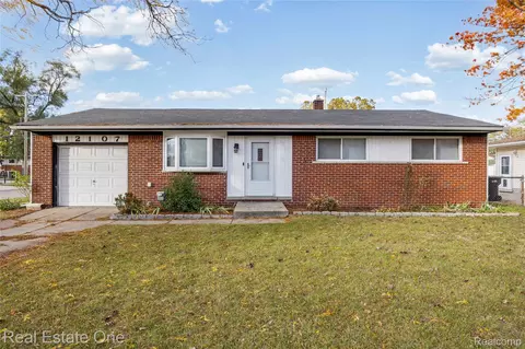 12107 19 Mile Rd, Sterling Heights, MI 48313