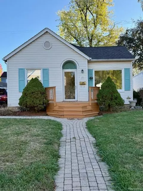 181 Navajo Ave, Pontiac, MI 48341