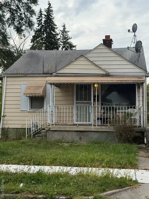 8131 Greenlawn St, Detroit, MI 48204