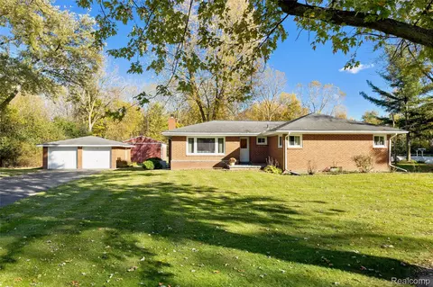 6135 Whittaker Rd, Ypsilanti, MI 48197