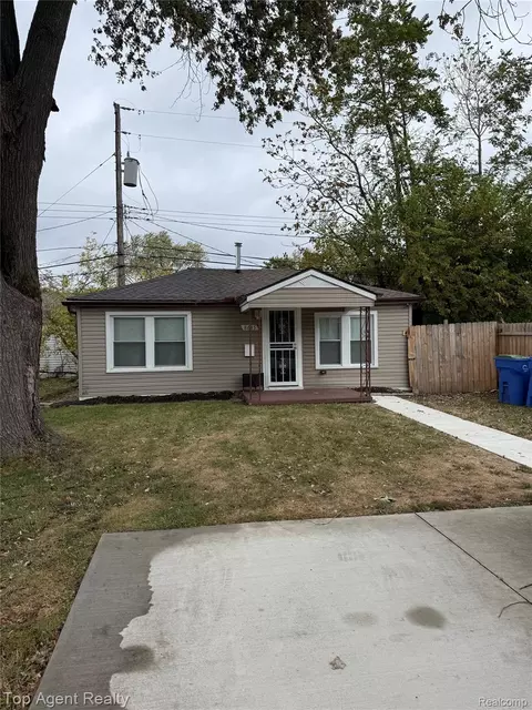 8645 Ford Ave, Warren, MI 48089