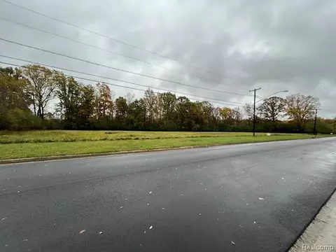 5302 Nasser St, Flint, MI 48505