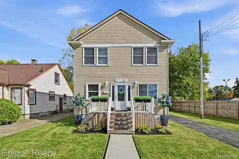17128 Salem St, Detroit, MI 48219