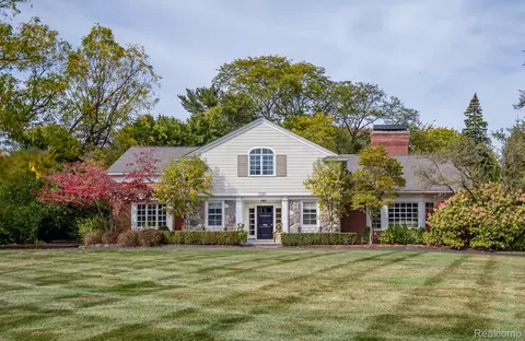 3320 Morningview Ter, Bloomfield Hills, MI 48301